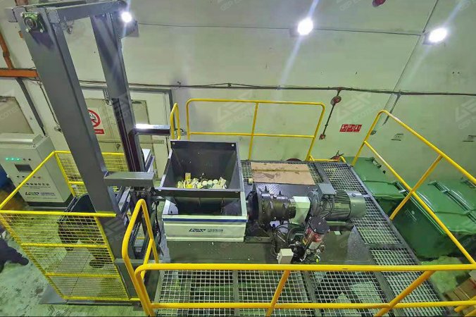 Twin Shaft Shredder for Expired Medicines and Medical Waste Destruction Project in Singapore