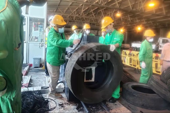 Tire Debeader for Macao Waste Tire Shredding and Processing Production Line Project
